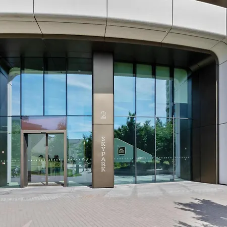 Ah Sky Park 2b - 25floor Free Parking * ברטיסלאבה