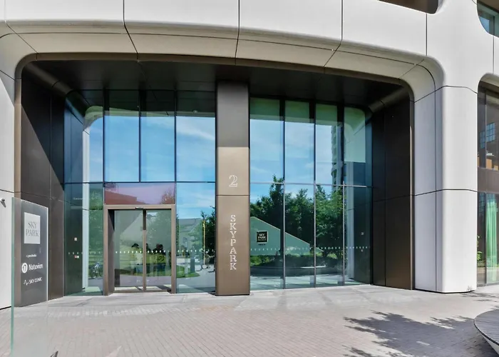 Ah Sky Park 2b - 25floor Free Parking * Μπρατισλάβα