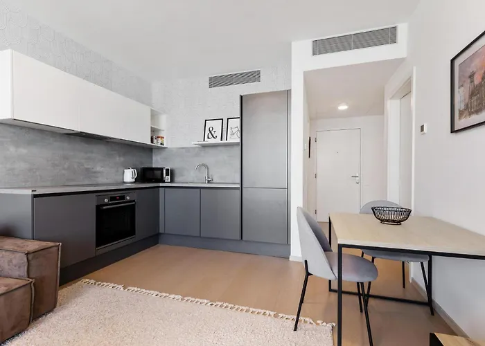 Apartmán Ah Sky Park 2b - 25floor Free Parking